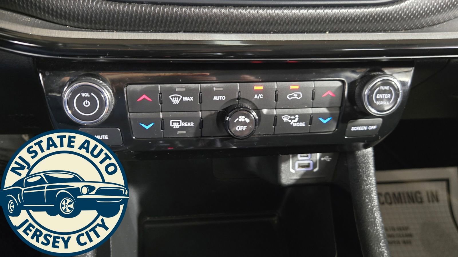 Used 2022 Jeep Compass Trailhawk w/ Trailhawk Elite Group image 18