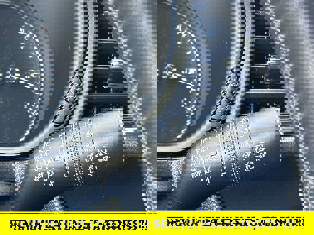 Used 2023 MAZDA CX-30 AWD 2.5 S w/ Premium Package image 24