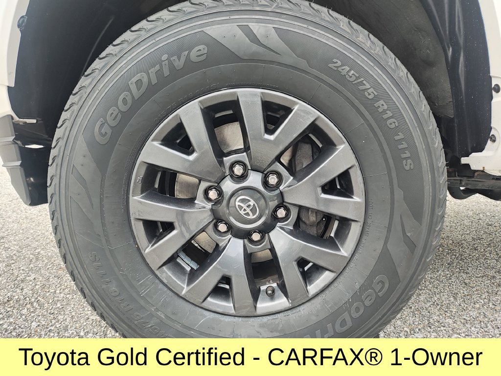 Used 2023 Toyota Tacoma SR5 w/ Technology Package AWD/4WD image 28