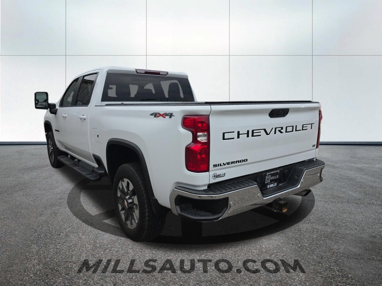 Used 2021 Chevrolet Silverado 3500 LT w/ All Star Edition AWD/4WD image 8