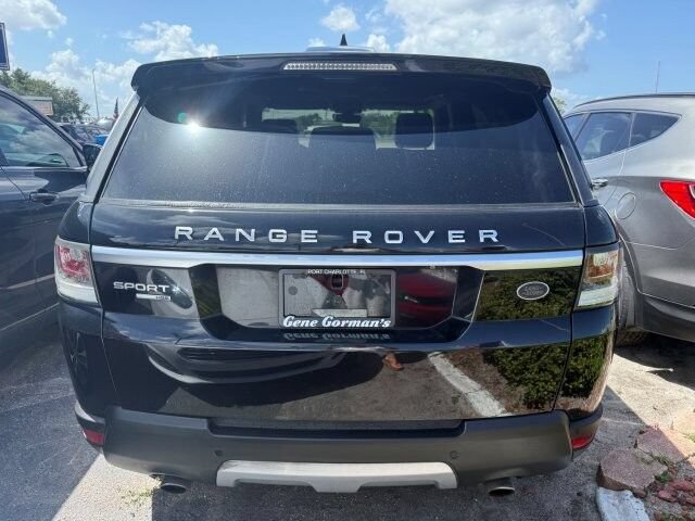 Used 2017 Land Rover Range Rover Sport HSE AWD/4WD image 4