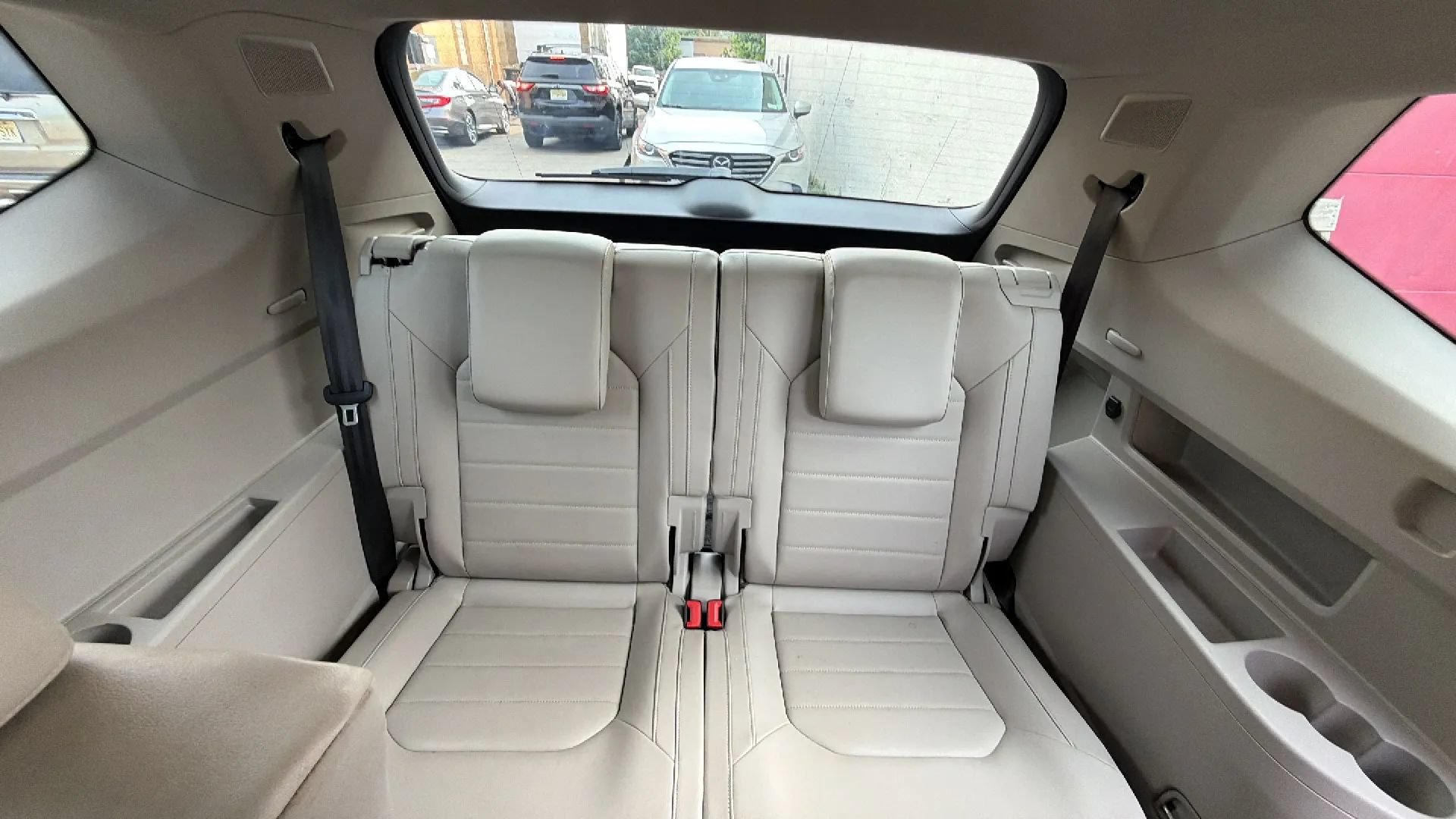 Used 2018 Volkswagen Atlas SEL Premium AWD/4WD image 29