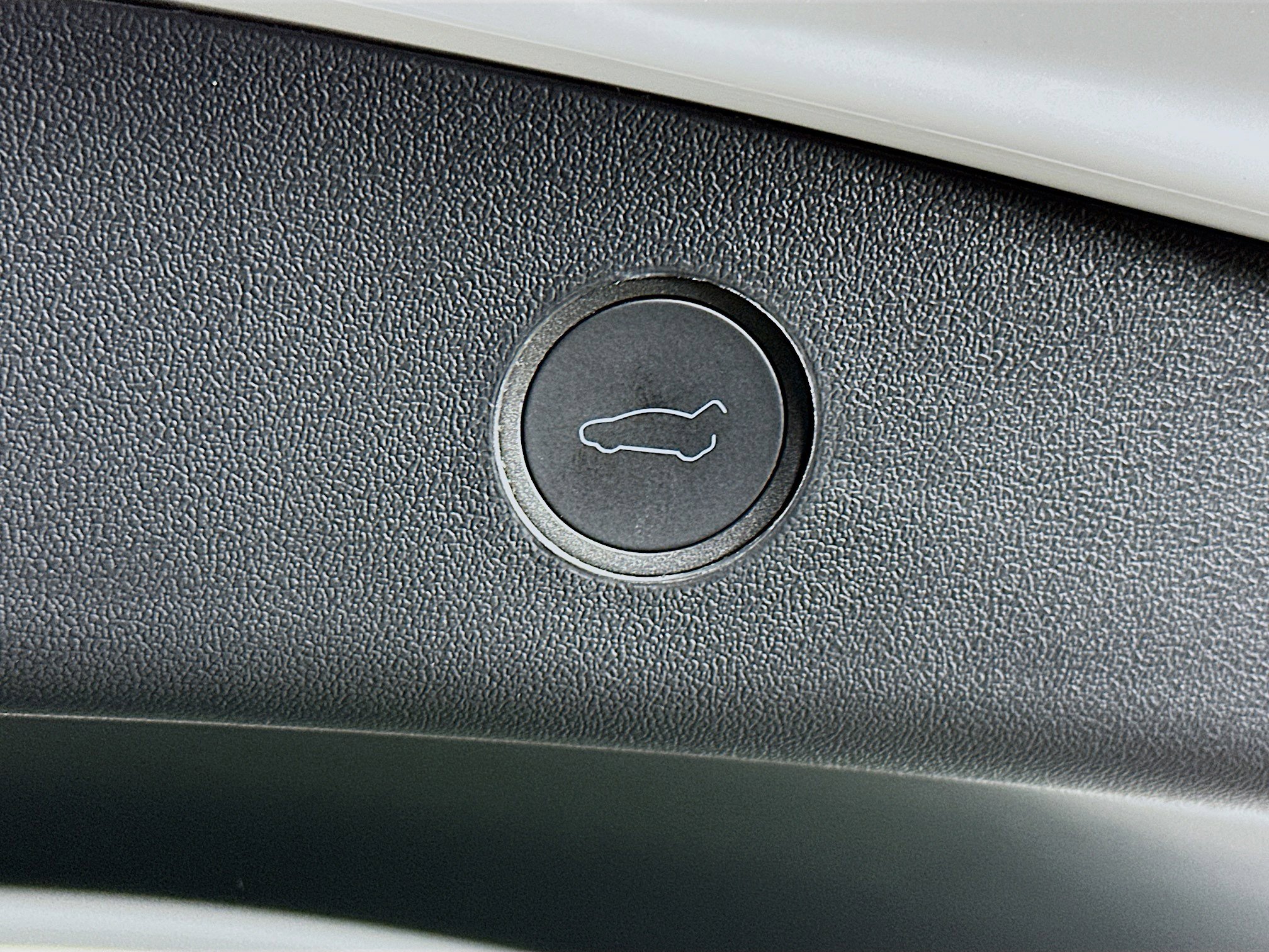 Used 2023 Tesla Model 3 Standard Range RWD image 27