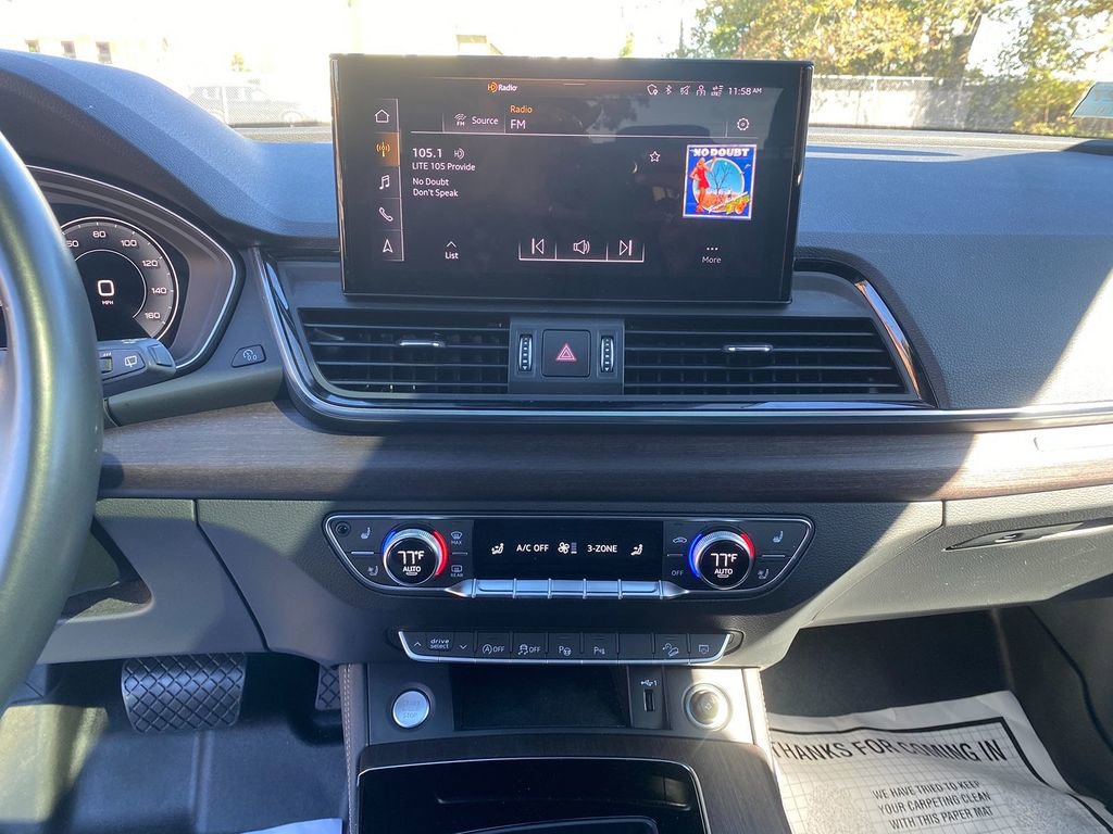 Used 2021 Audi Q5 Prestige w/ Prestige Package image 20