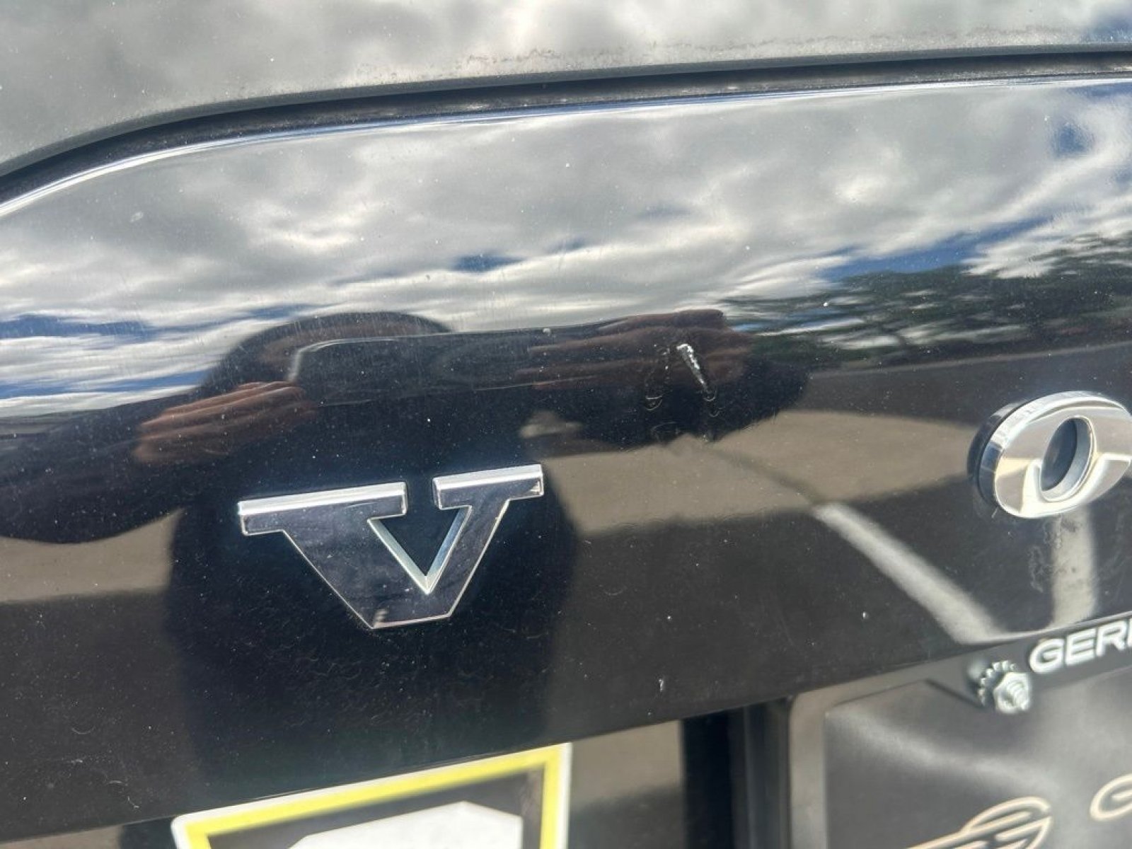 Used 2016 Volvo XC90 T6 Momentum w/ Momentum Plus Package AWD/4WD image 12