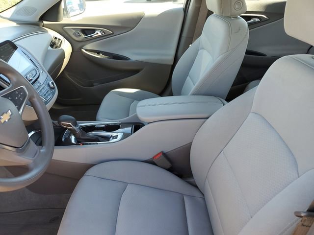 Used 2025 Chevrolet Malibu LT image 15