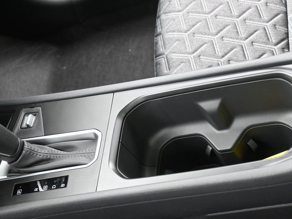 New 2026 Nissan Kicks SV w/ SV Premium Package AWD/4WD image 20