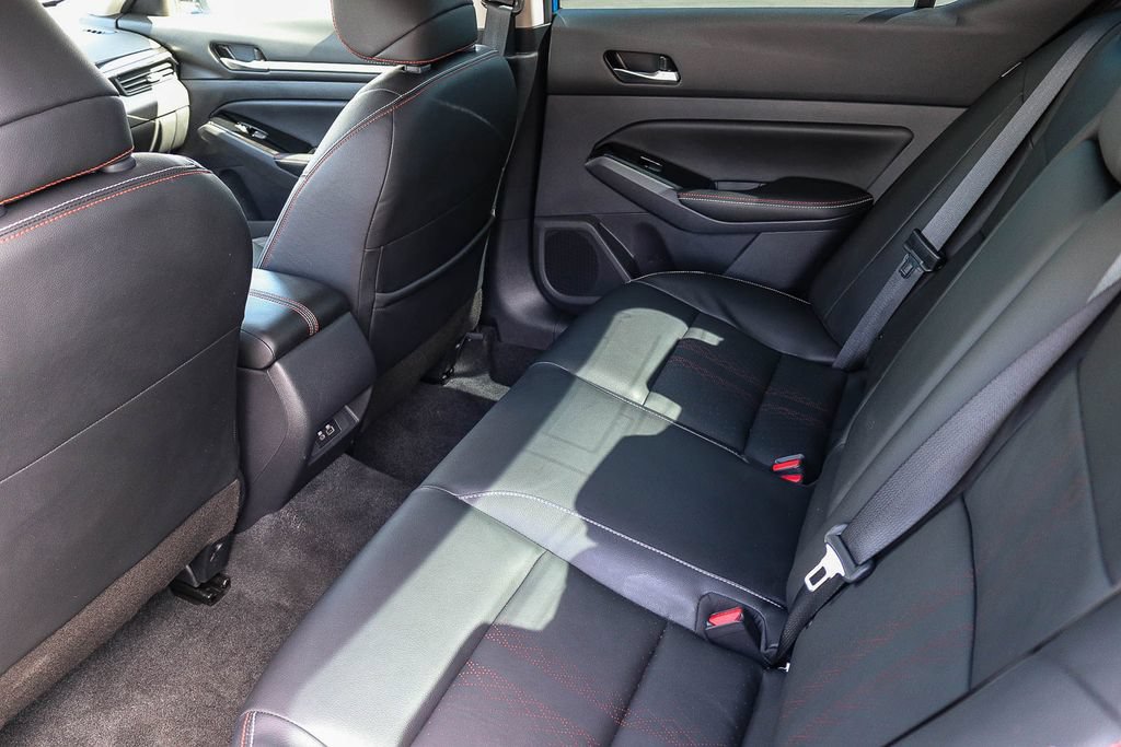 Used 2025 Nissan Altima 2.5 SR w/ SR Premium Package FWD image 20