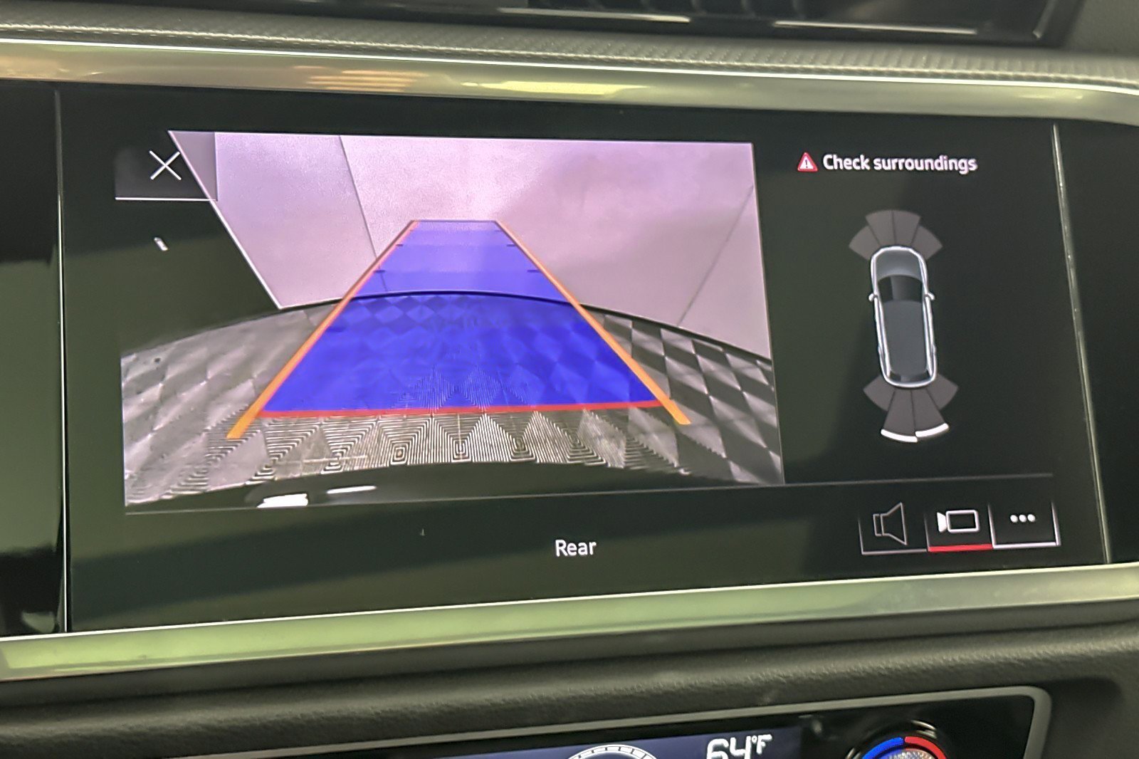 Used 2025 Audi Q3 2.0T Premium image 18