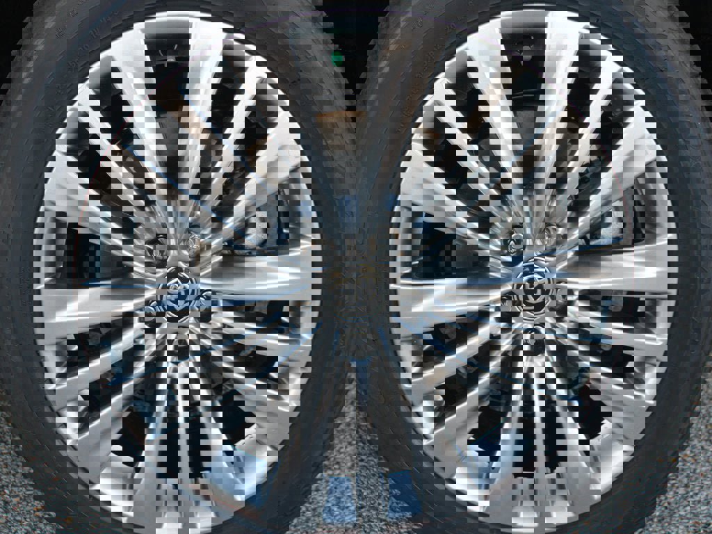 New 2026 Toyota Highlander Platinum image 35