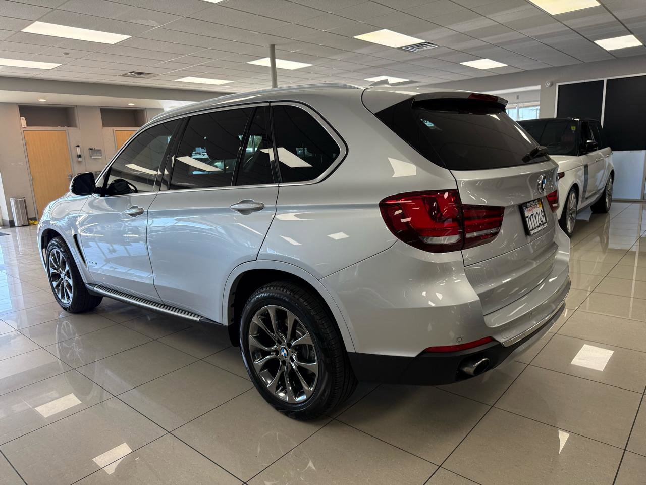 Used 2014 BMW X5 xDrive35i image 6