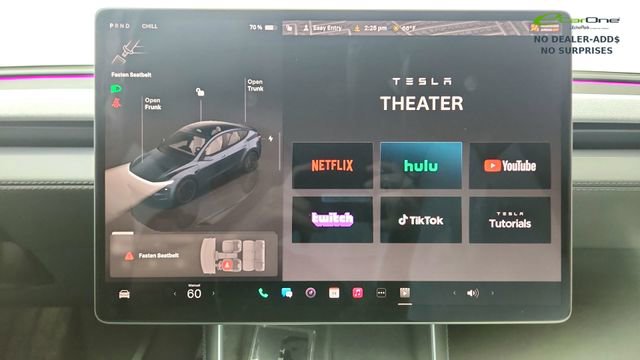 Used 2026 Tesla Model Y 2WD image 43