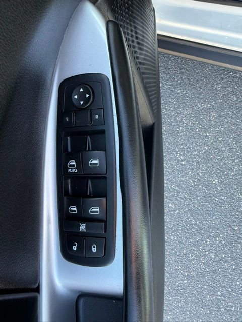 Used 2017 Dodge Journey SXT w/ Blacktop Package AWD/4WD image 14