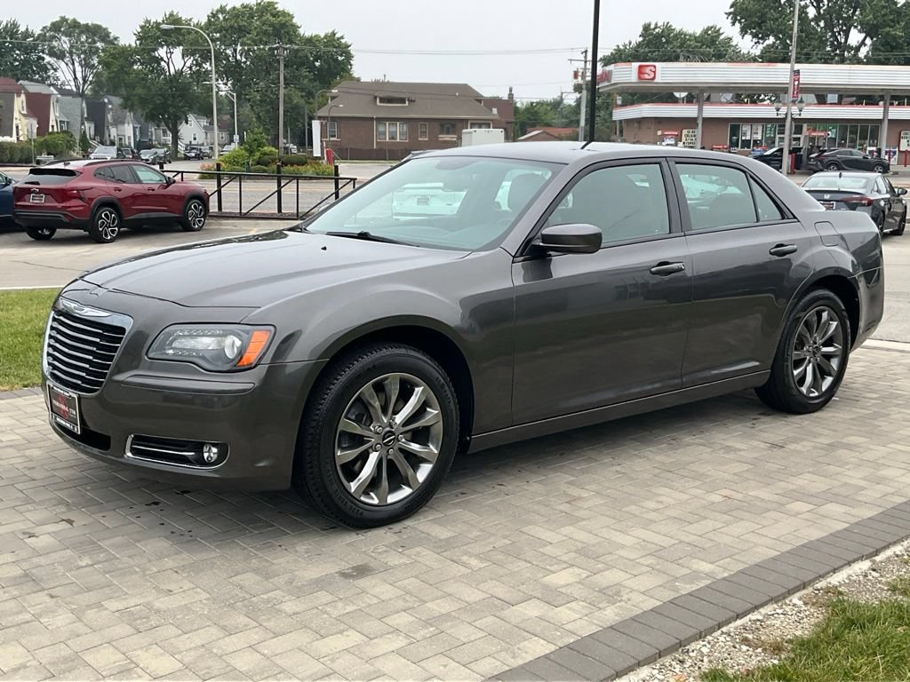 Used 2014 Chrysler 300 S AWD/4WD image 4