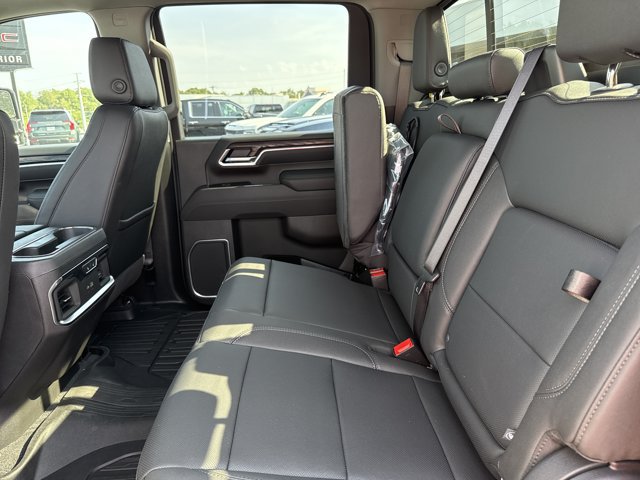 New 2026 GMC Sierra 2500 SLT w/ SLT Premium Package AWD/4WD image 6