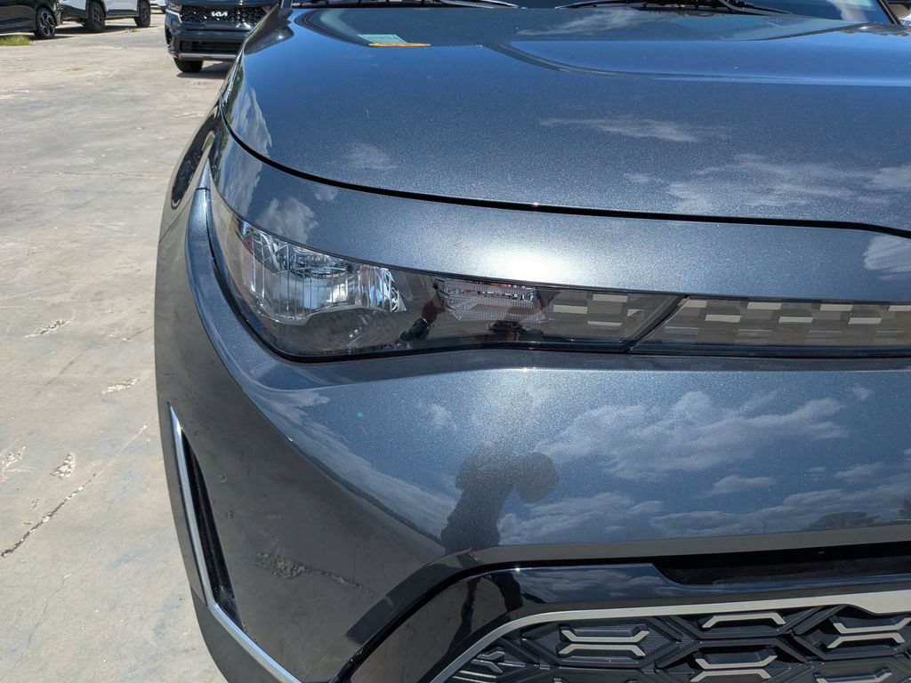 Certified 2023 Kia Soul GT-Line FWD image 10