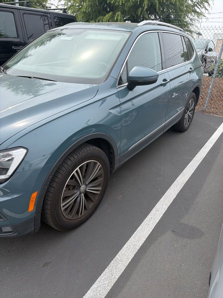 Used 2019 Volkswagen Tiguan SEL image 2