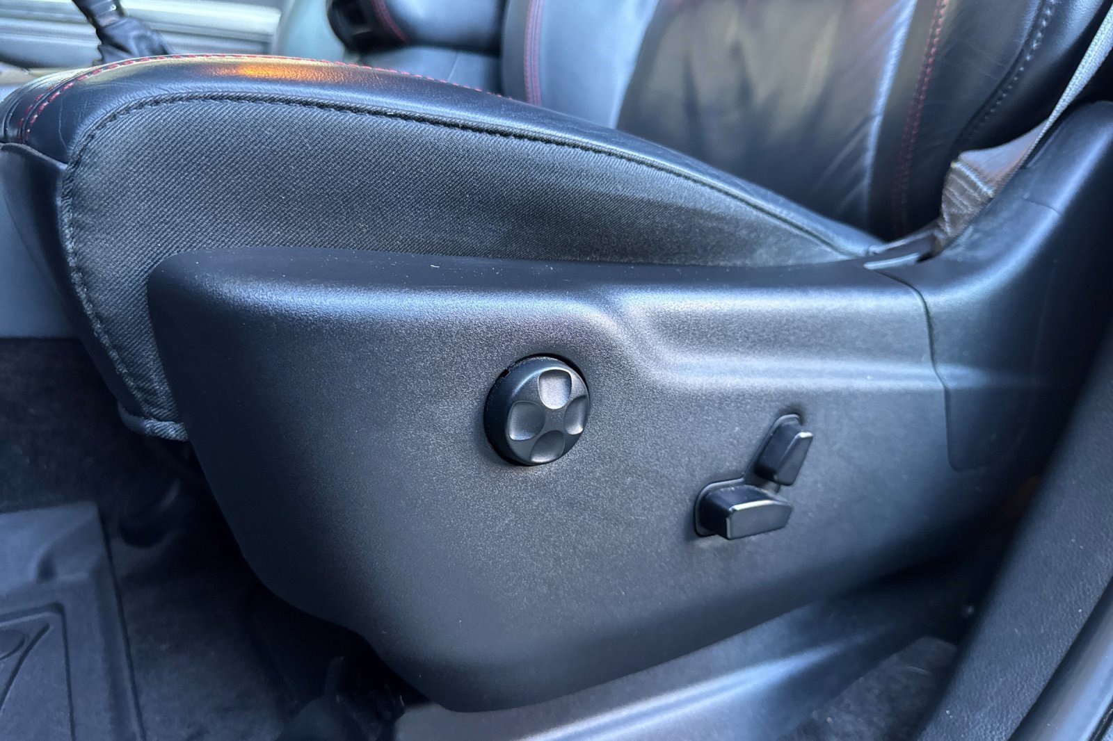 Used 2018 Dodge Durango GT w/ Quick Order Package 2BC image 14