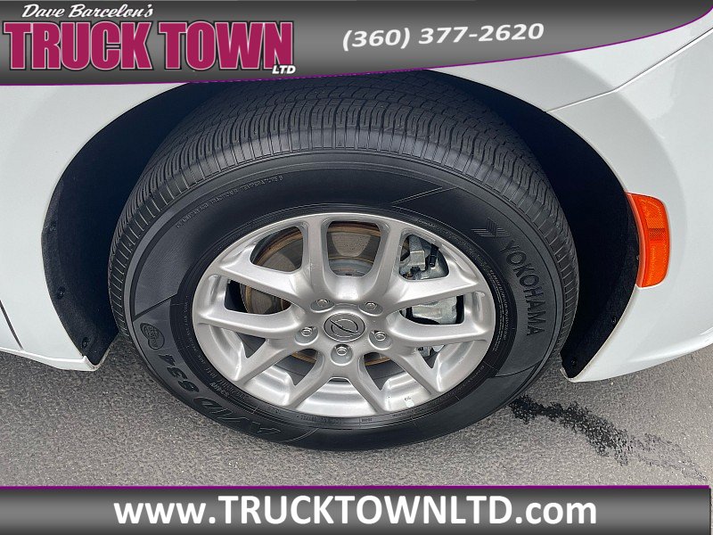 Used 2025 Chrysler Pacifica Select FWD image 35