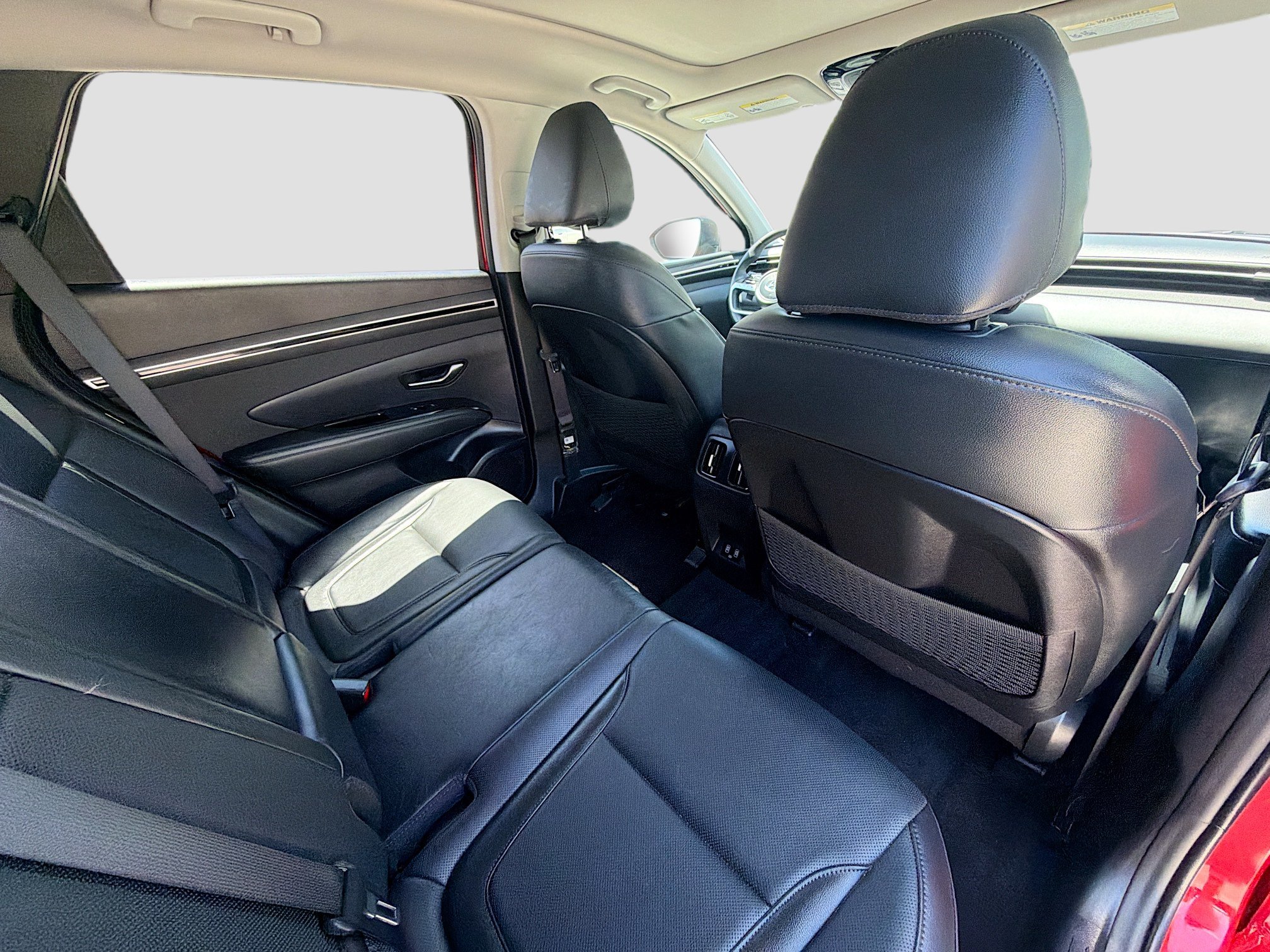 Used 2023 Hyundai Tucson Limited w/ Cargo Package FWD image 30