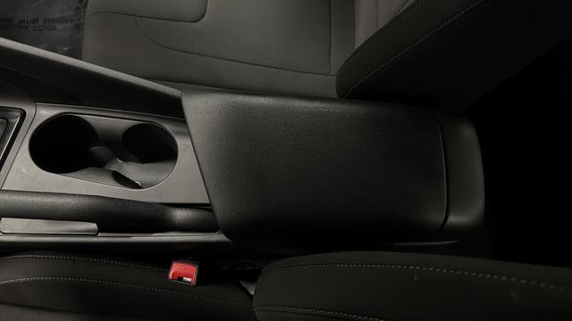 Used 2024 Hyundai Elantra SEL image 17