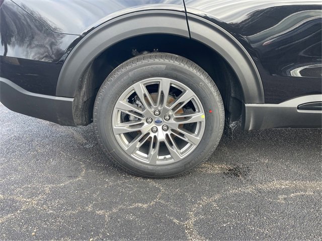 New 2026 Ford Explorer Active w/ Active Comfort Package image 13