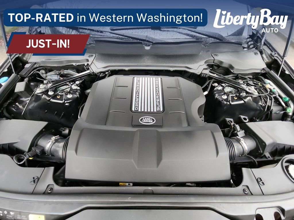 Used 2017 Land Rover Discovery HSE image 16