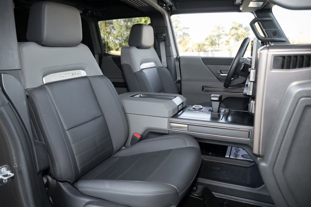 Used 2024 GMC Hummer EV 2X w/ Extreme Off-Road Package AWD/4WD image 45