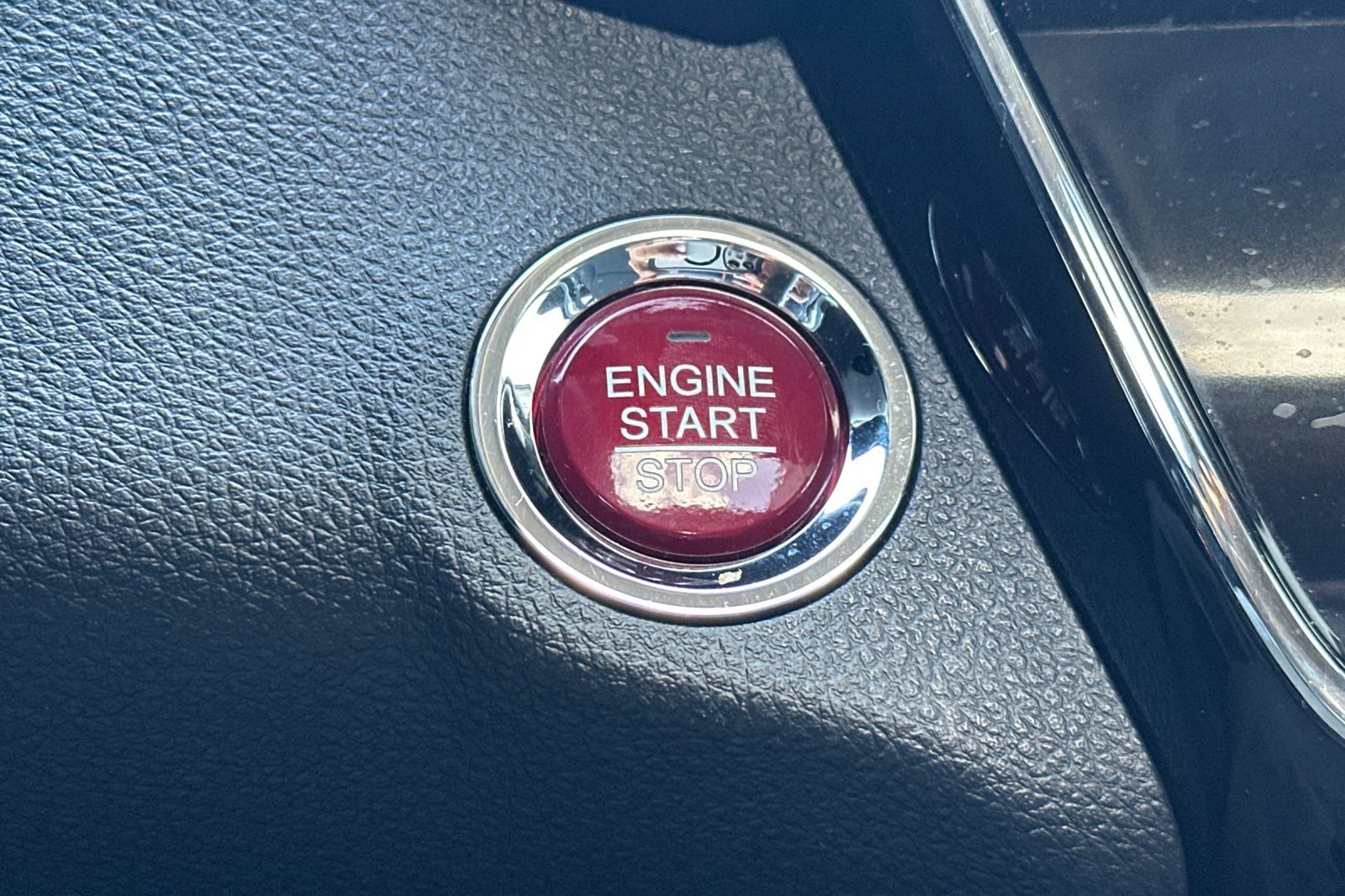 Used 2016 Honda HR-V EX image 27