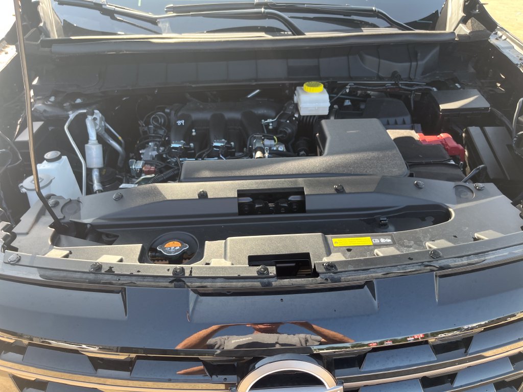 New 2026 Nissan Pathfinder Platinum w/ Cargo Package FWD image 28