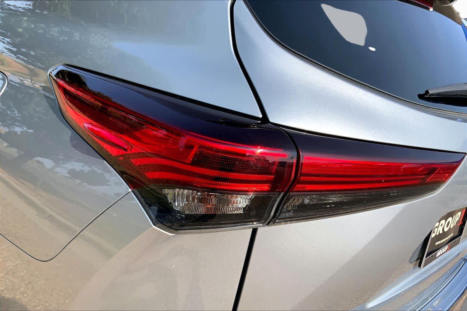 Used 2020 Toyota Highlander Platinum AWD/4WD image 75