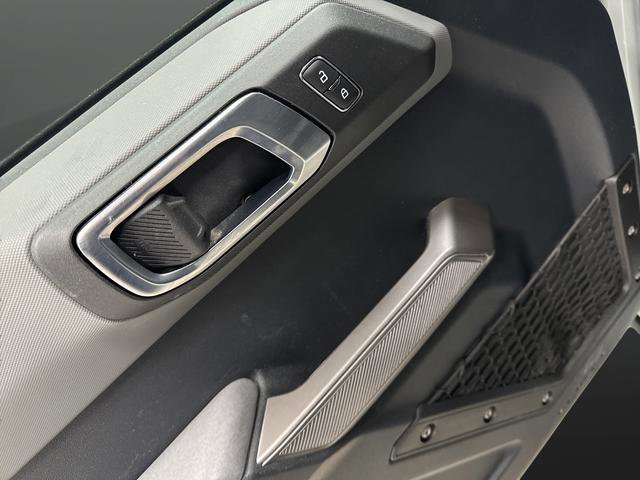 Used 2022 Ford Bronco Black Diamond image 27