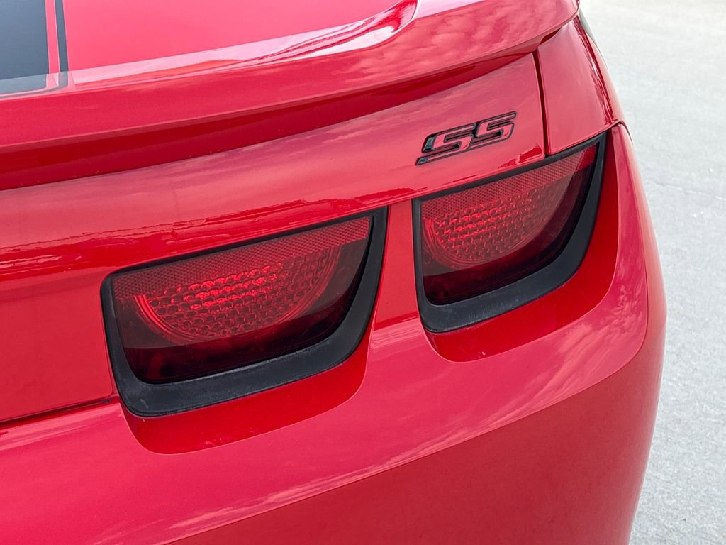 Used 2013 Chevrolet Camaro SS w/ RS Package image 37