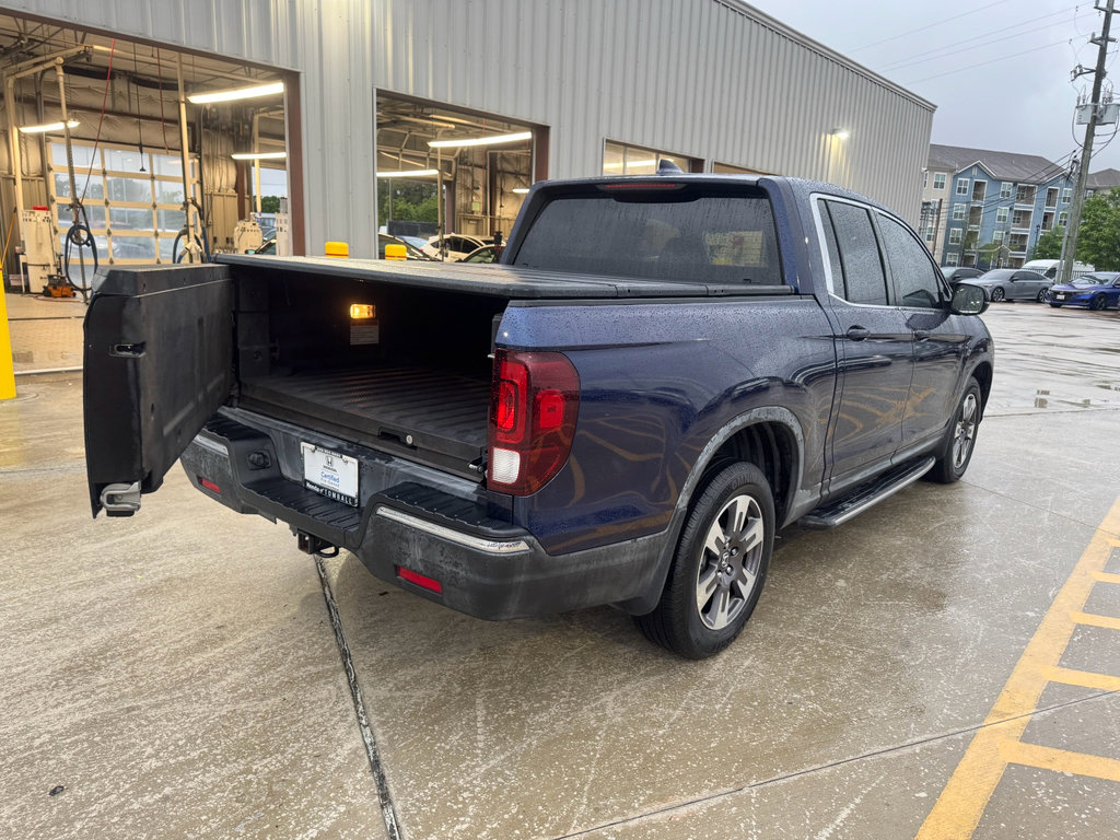 Certified 2017 Honda Ridgeline RTL image 24