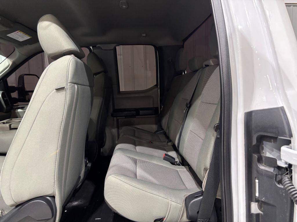 Used 2022 Ford F250 XL w/ Power Equipment Group AWD/4WD image 13