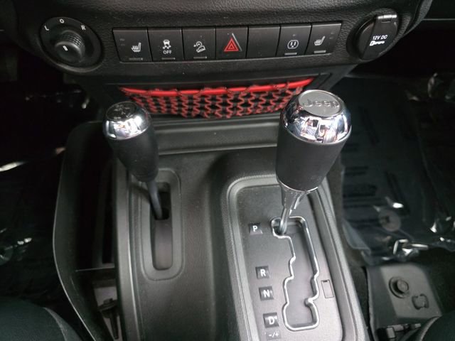 Used 2017 Jeep Wrangler Unlimited Rubicon image 11