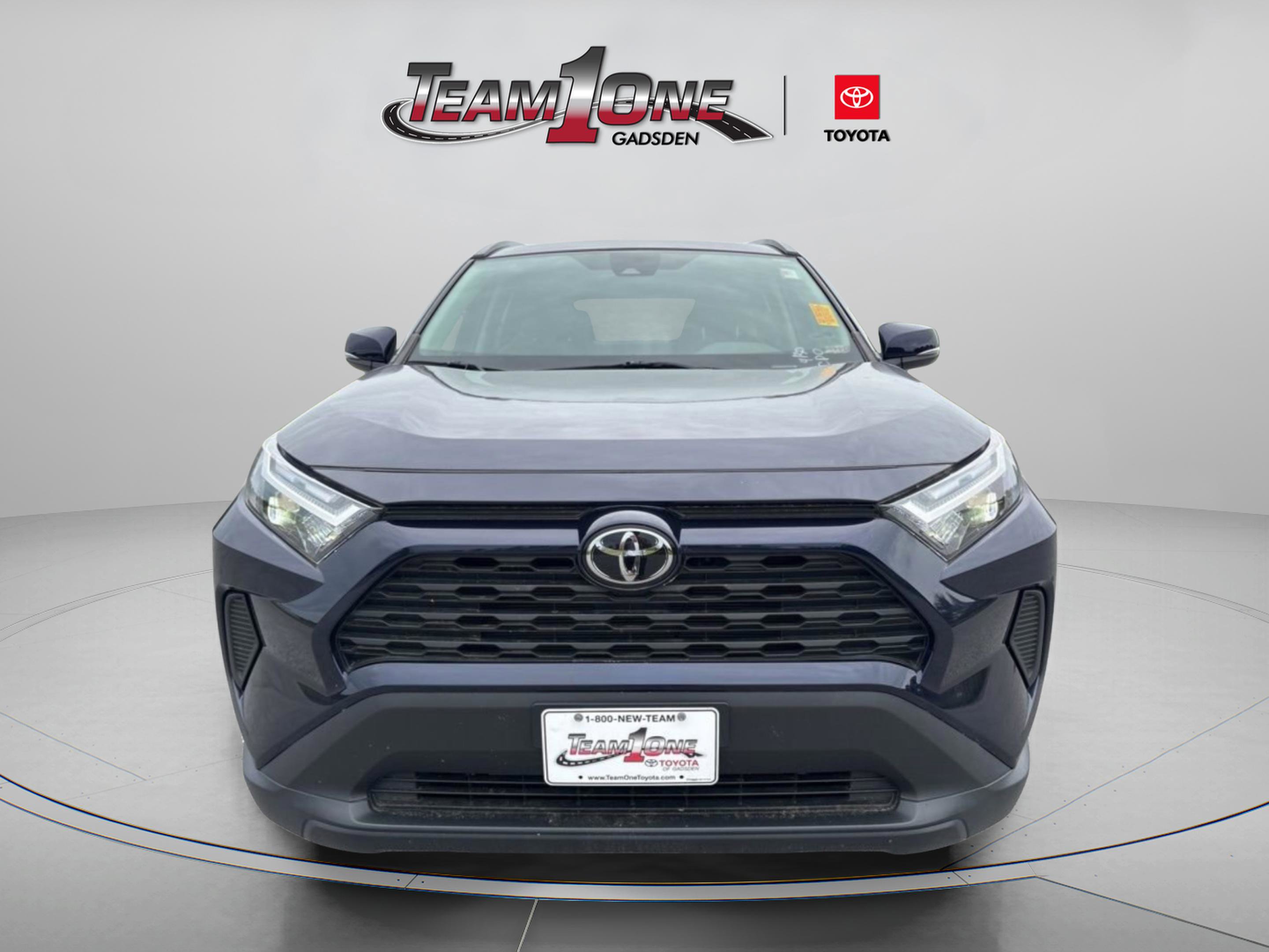 Certified 2022 Toyota RAV4 XLE FWD image 2