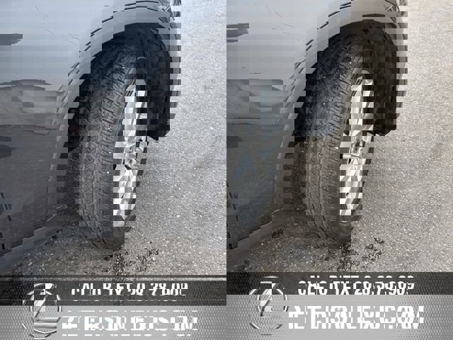 Used 2021 Mercedes-Benz GLC 300 4MATIC image 10