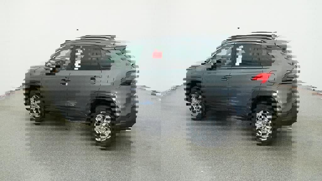 New 2025 Toyota RAV4 XLE image 4
