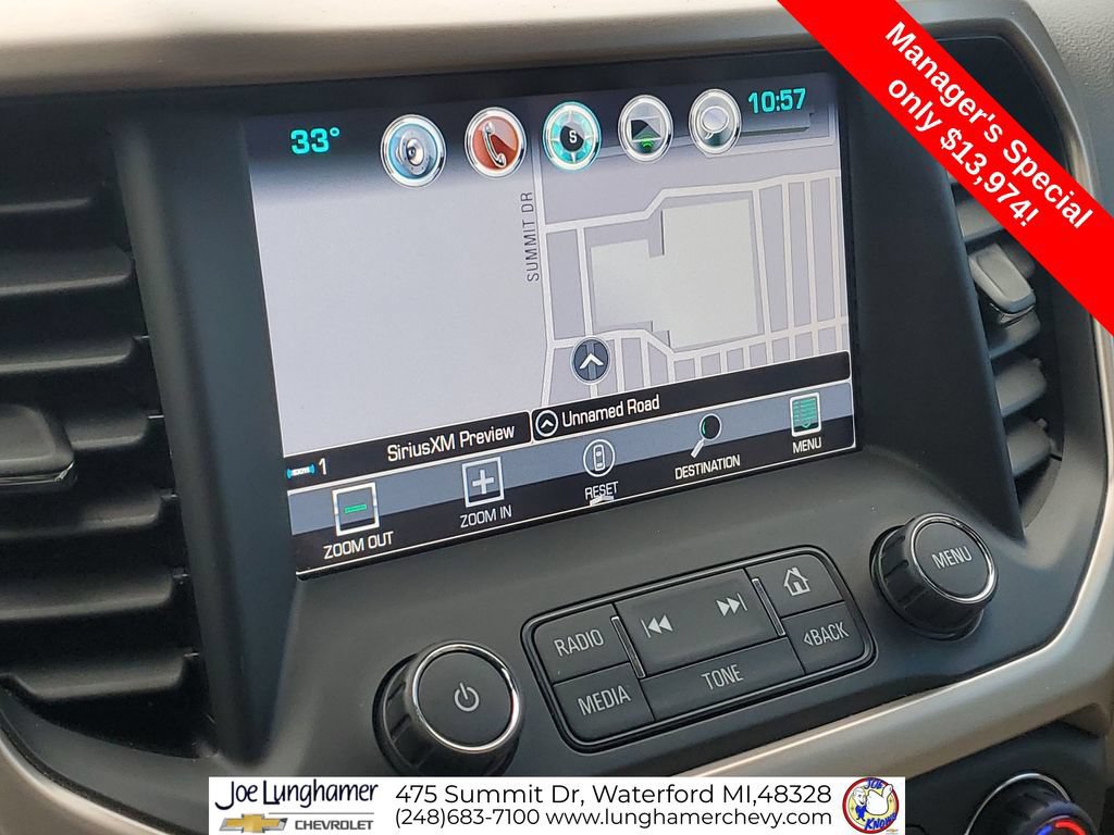 Used 2018 GMC Acadia Denali w/ Technology Package FWD image 16
