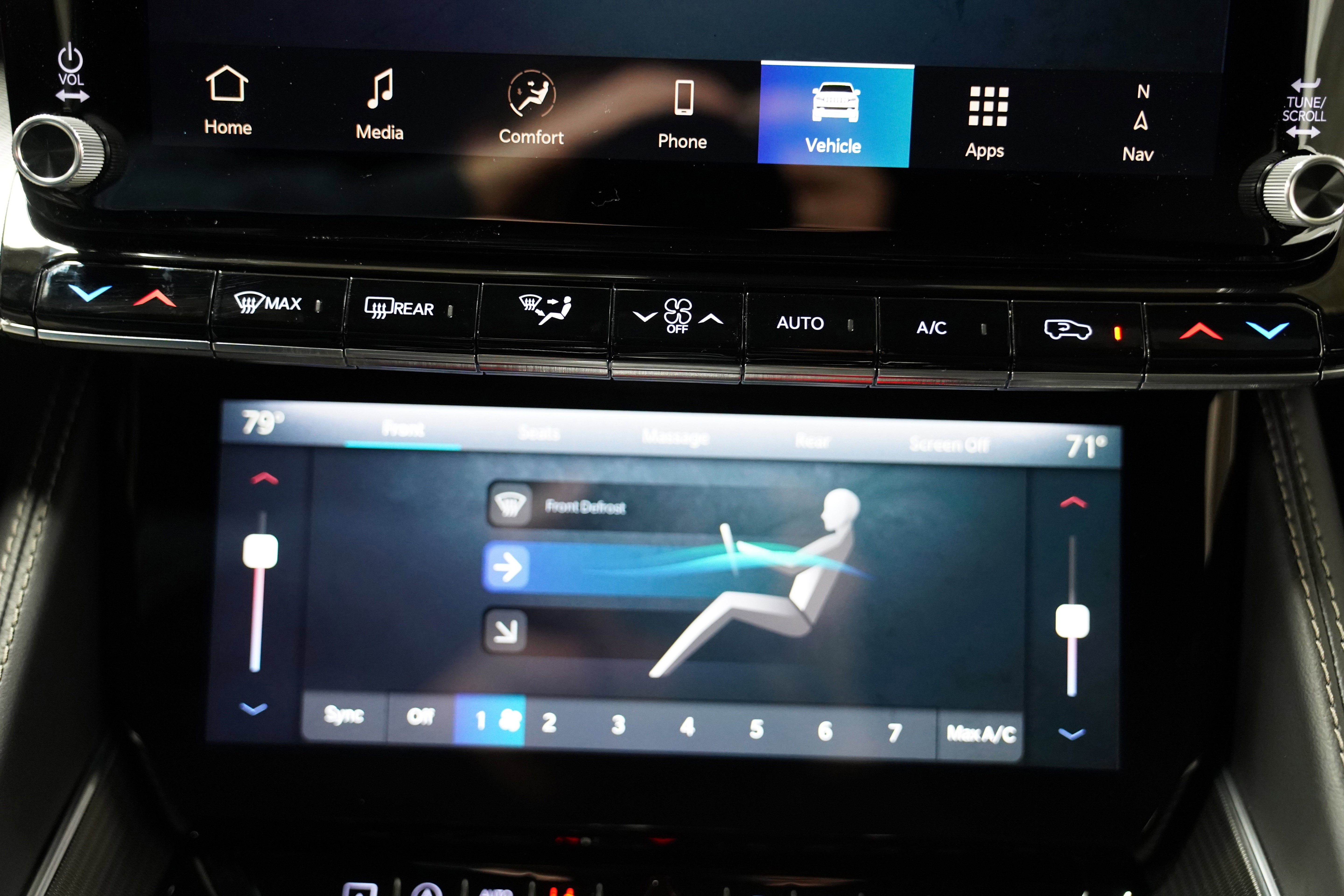 New 2026 Jeep Grand Wagoneer Summit image 36