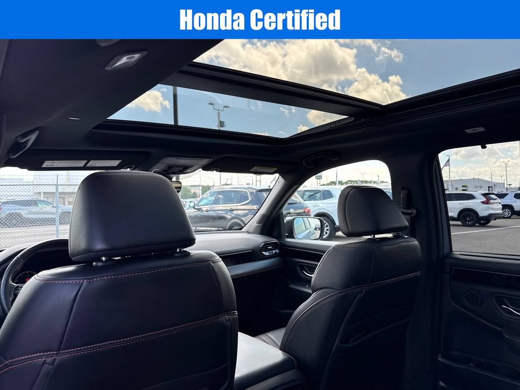 Certified 2024 Honda Pilot TrailSport image 12