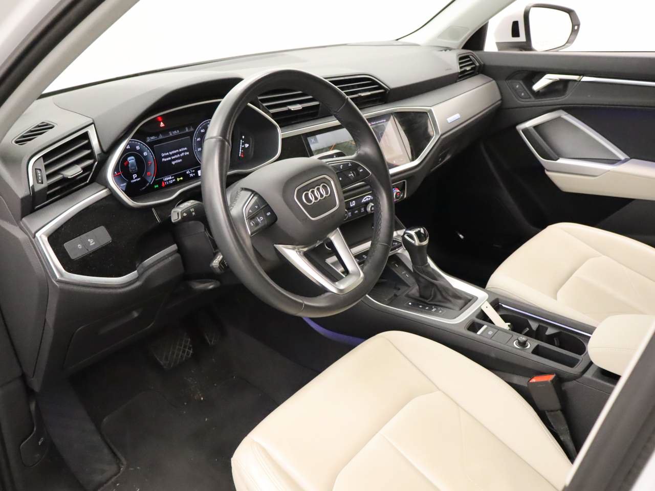 Used 2024 Audi Q3 2.0T Premium Plus AWD/4WD image 4