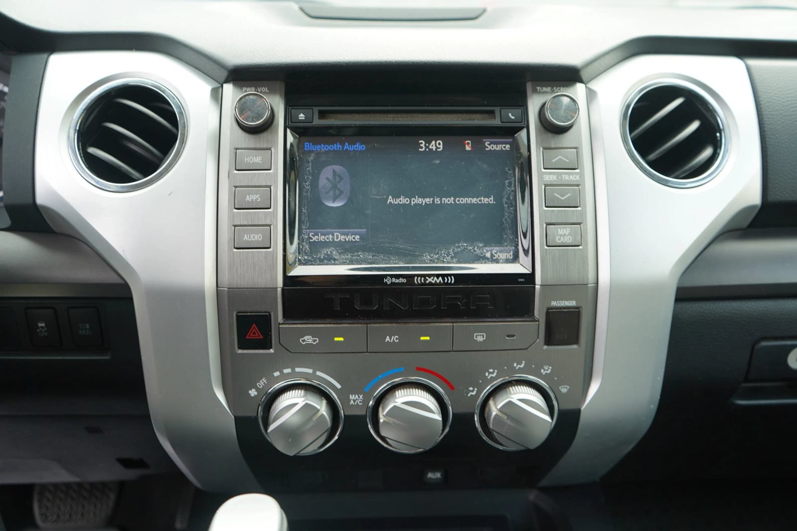 Used 2015 Toyota Tundra SR5 RWD image 12