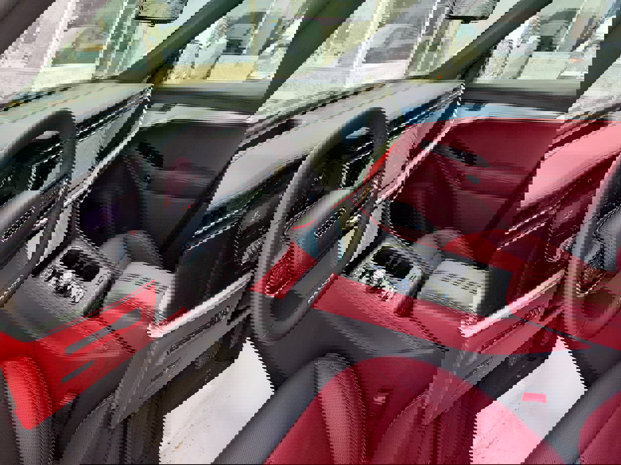 Used 2024 Jeep Wagoneer Launch Edition image 15