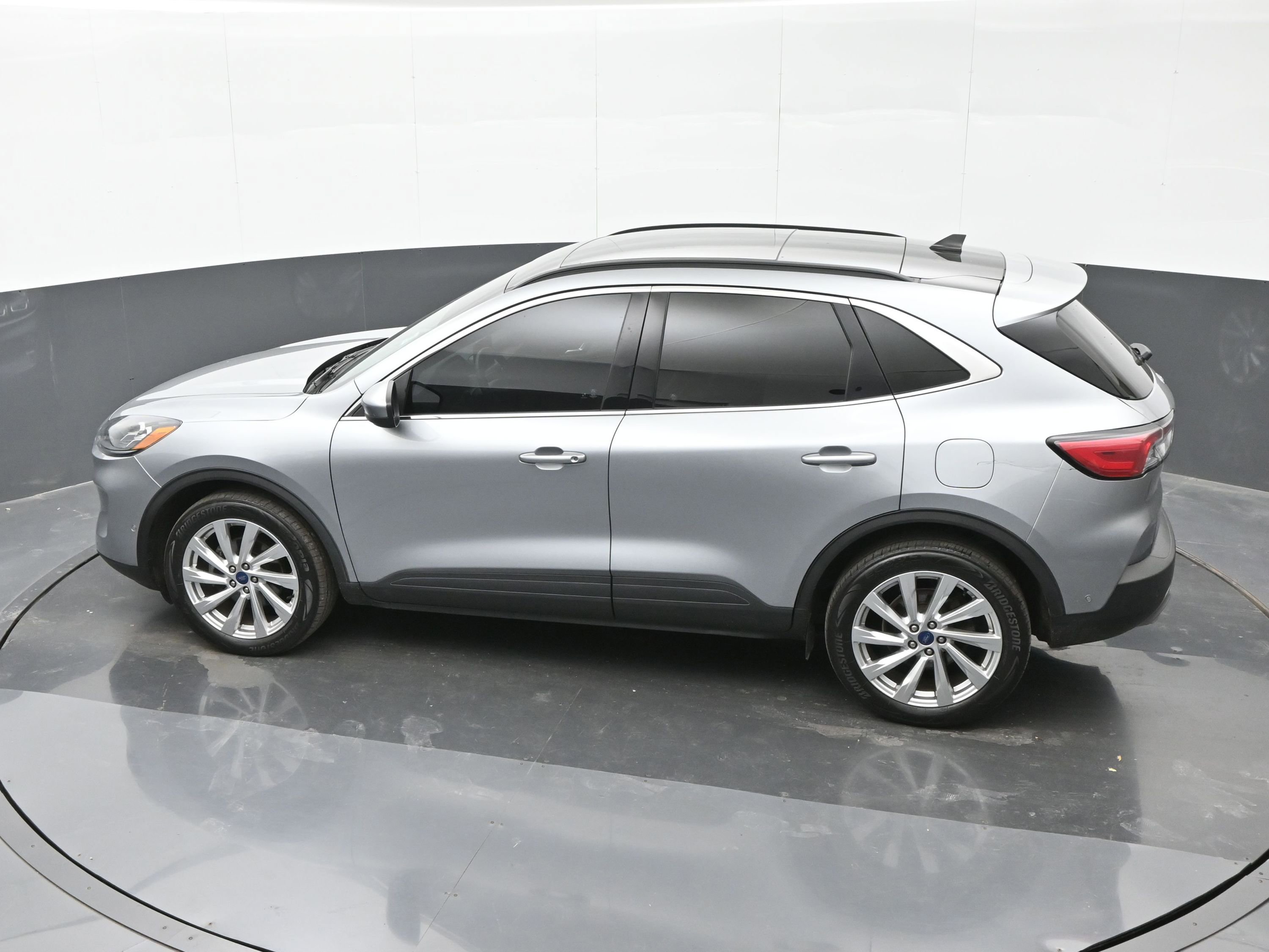 Used 2022 Ford Escape Titanium w/ Titanium Elite Package image 37