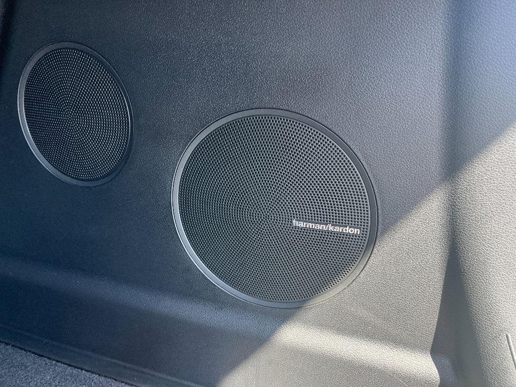 Used 2025 Kia Soul EX image 13