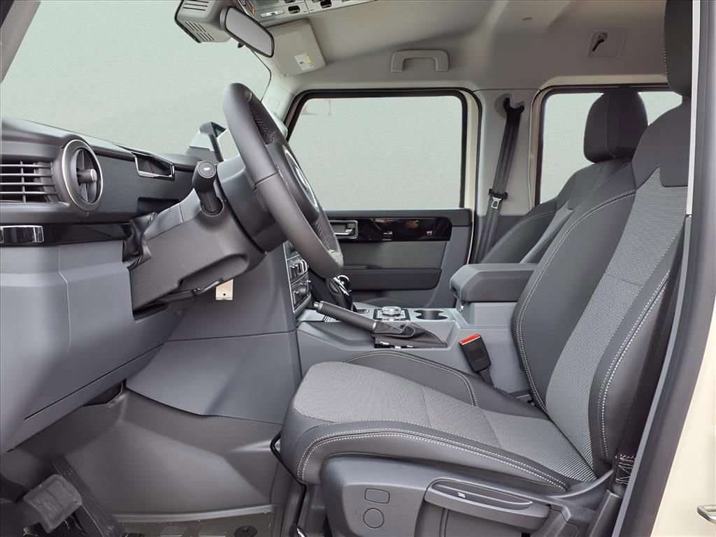 Used 2025 INEOS Grenadier image 12