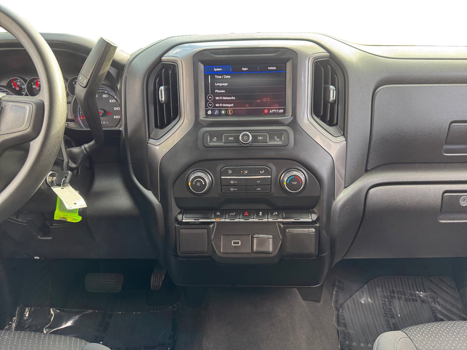 Used 2020 Chevrolet Silverado 1500 Custom w/ Custom Value Package AWD/4WD image 11