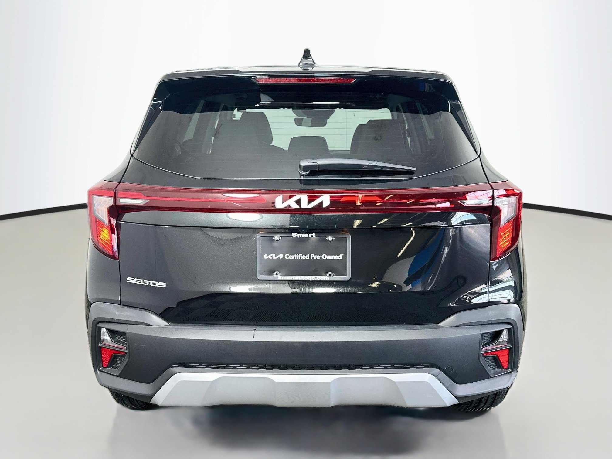 Certified 2026 Kia Seltos LX FWD image 6